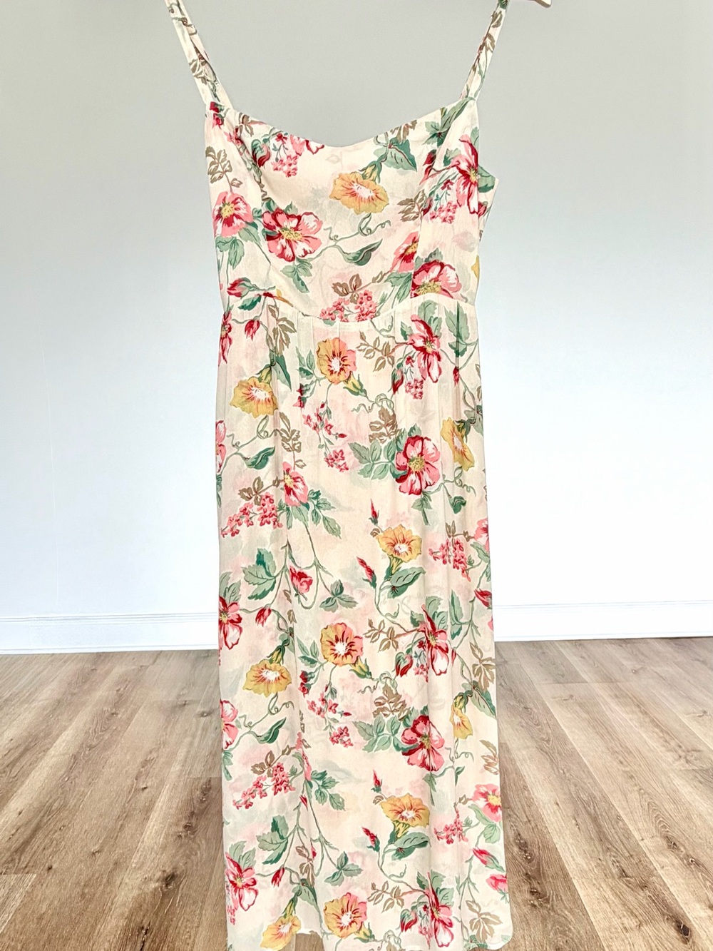 Reformation Cream Floral Viscose Midi/Maxi Dress Size 2 Cottagecore Romantic